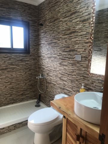 Casa Amoblada en Arriendo – Sector El Verdín, Coyhaique